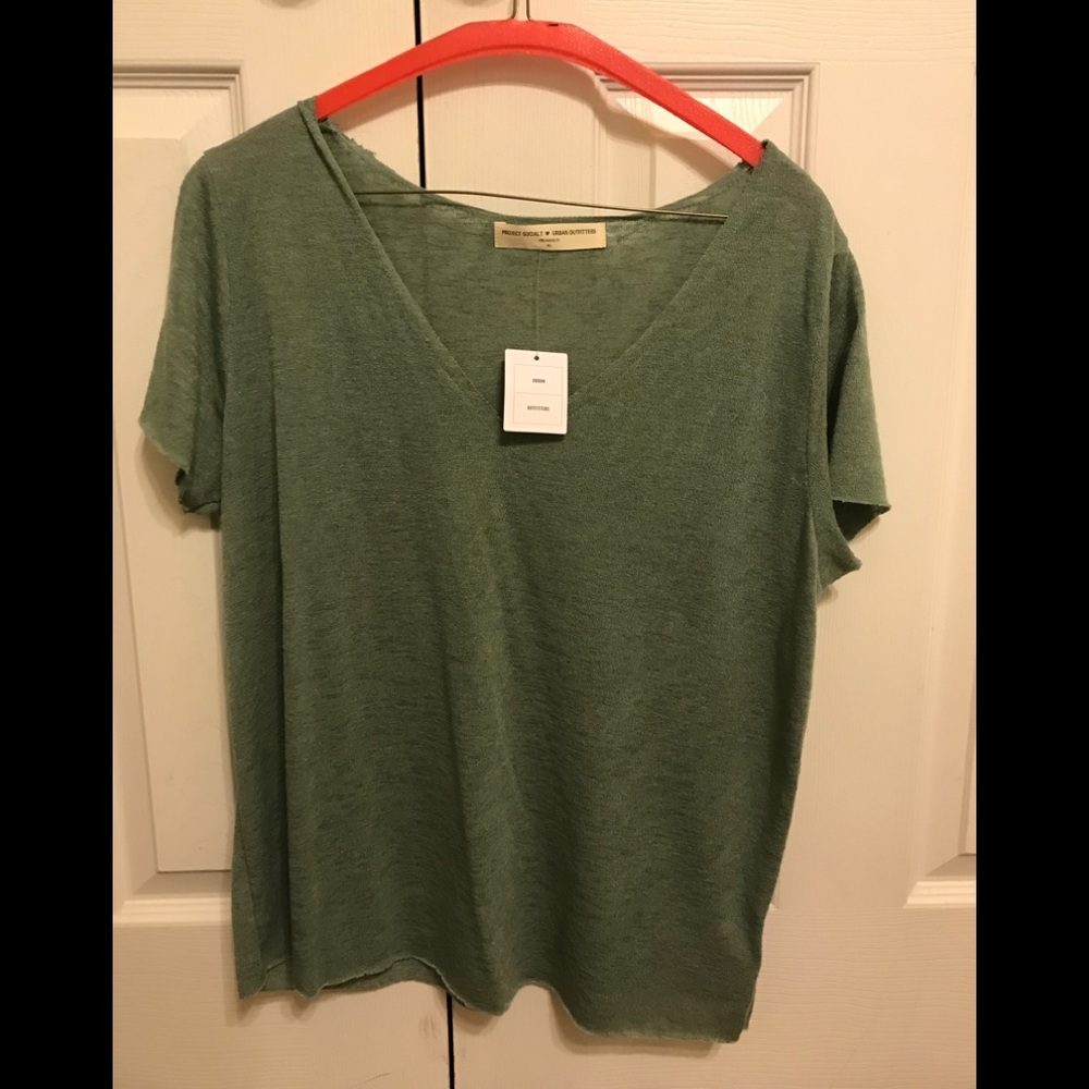 UO V neck Top